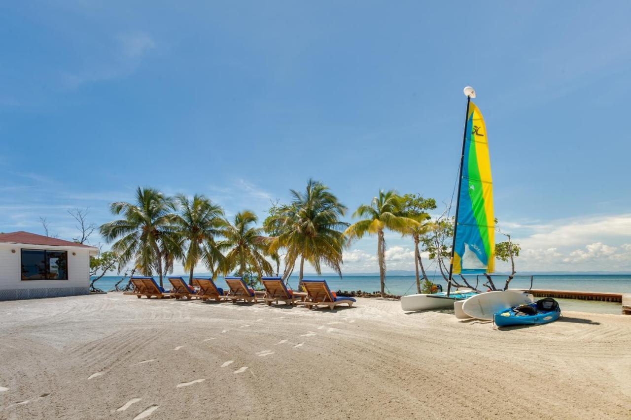 Royal Belize Hotel Thatch Caye Bagian luar foto