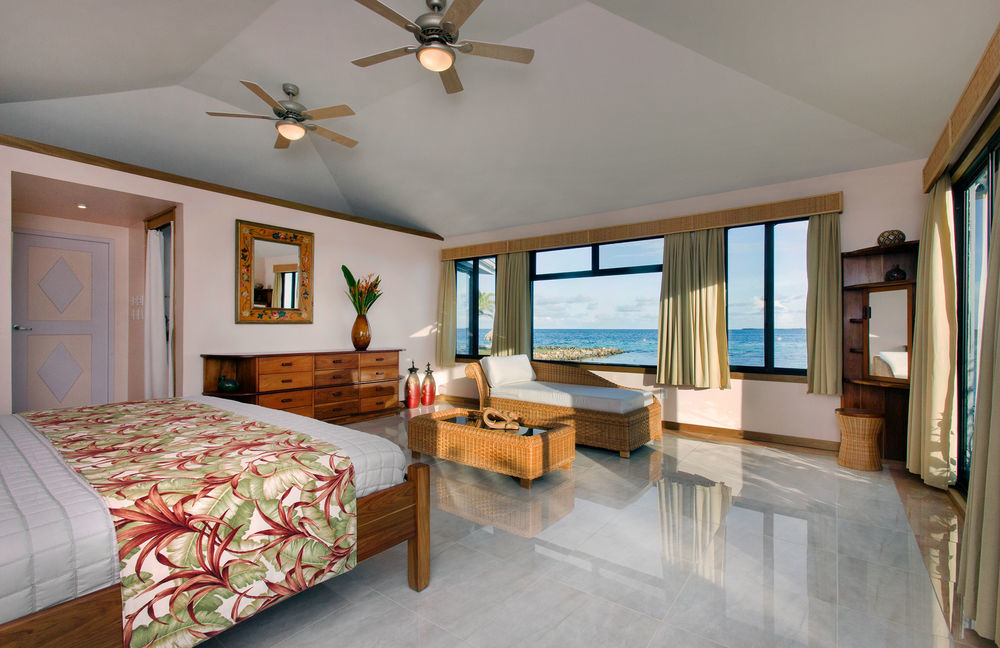Royal Belize Hotel Thatch Caye Bagian luar foto