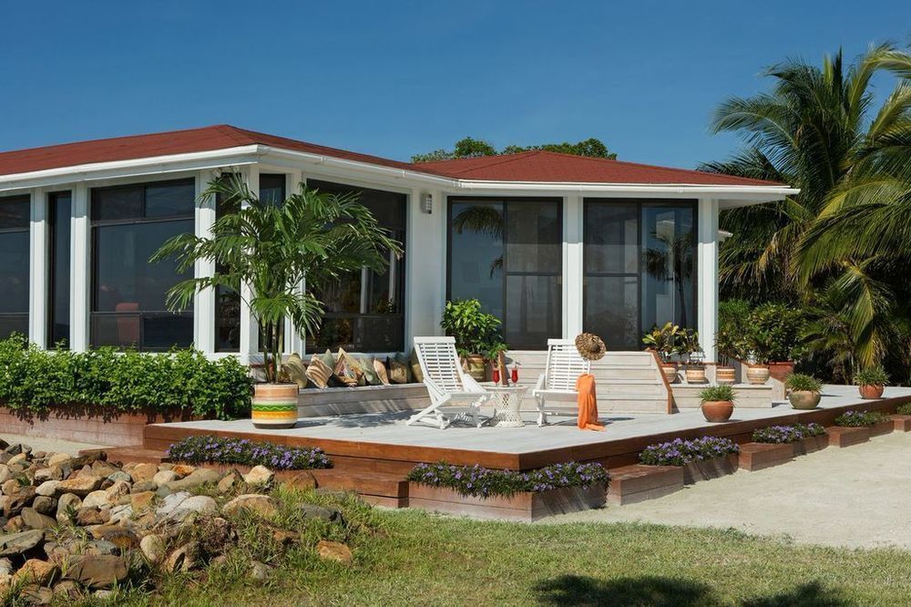 Royal Belize Hotel Thatch Caye Bagian luar foto