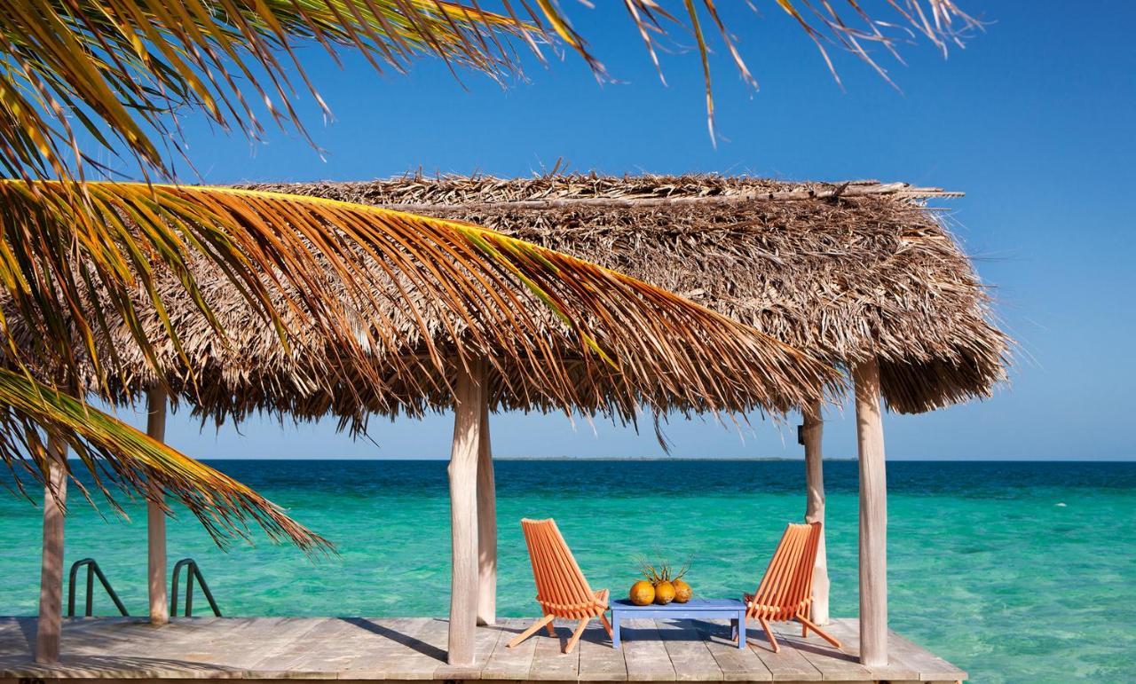 Royal Belize Hotel Thatch Caye Bagian luar foto