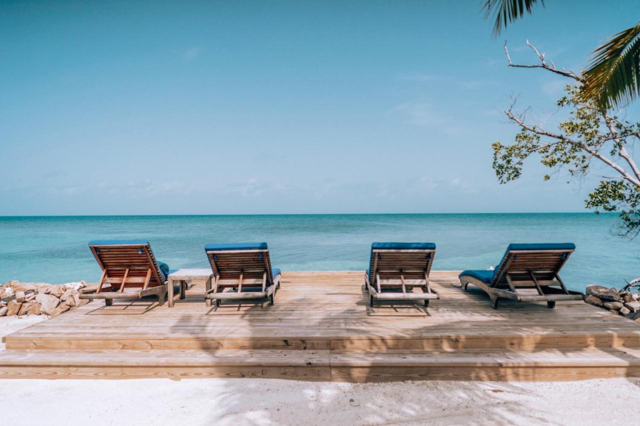 Royal Belize Hotel Thatch Caye Bagian luar foto